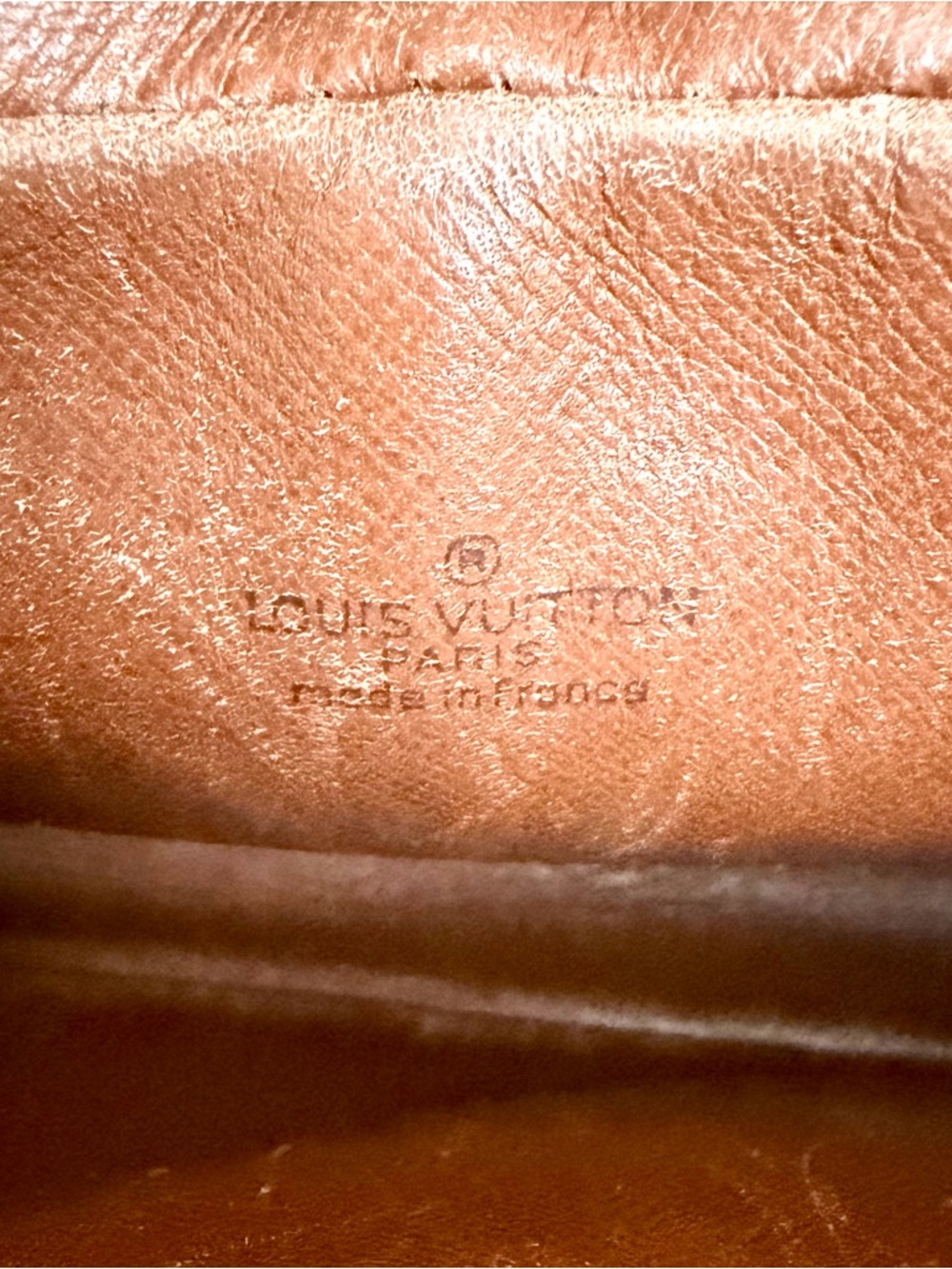 Louis Vuitton Authentic Vintage Marly Dragonne PM Clutch / Crossbody - Picture 11 of 15